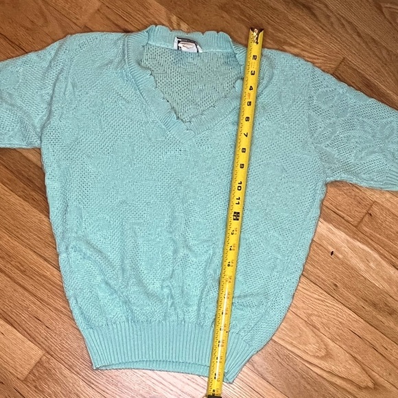 Vintage Keneth Too! Medium Short Sleeved Sweater - Picture 4 of 4